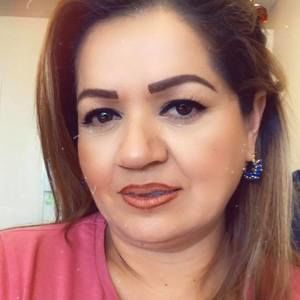 Meet your Posher, Lorena